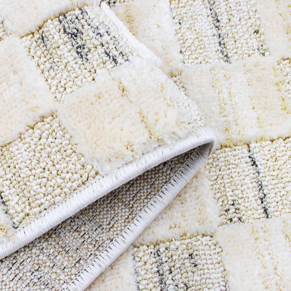 Cream Checkered Woven Rug – Machine Washable Scandinavian Style Floor Decor (10mm Pile)