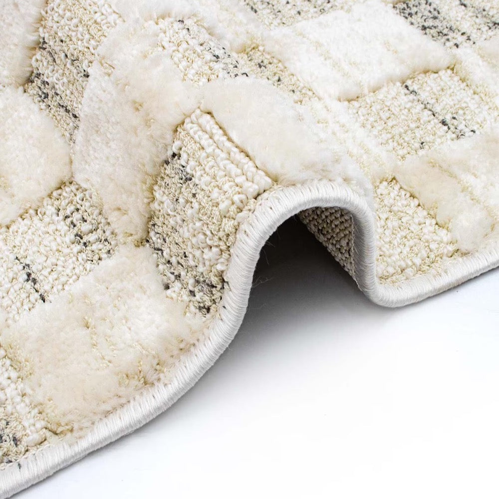 Cream Checkered Woven Rug – Machine Washable Scandinavian Style Floor Decor (10mm Pile)